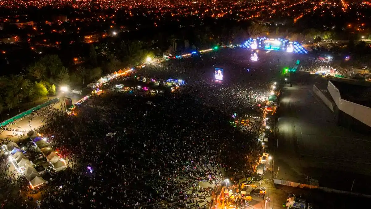 Fiesta-de-la-Confluencia-Aerea-Dia-5